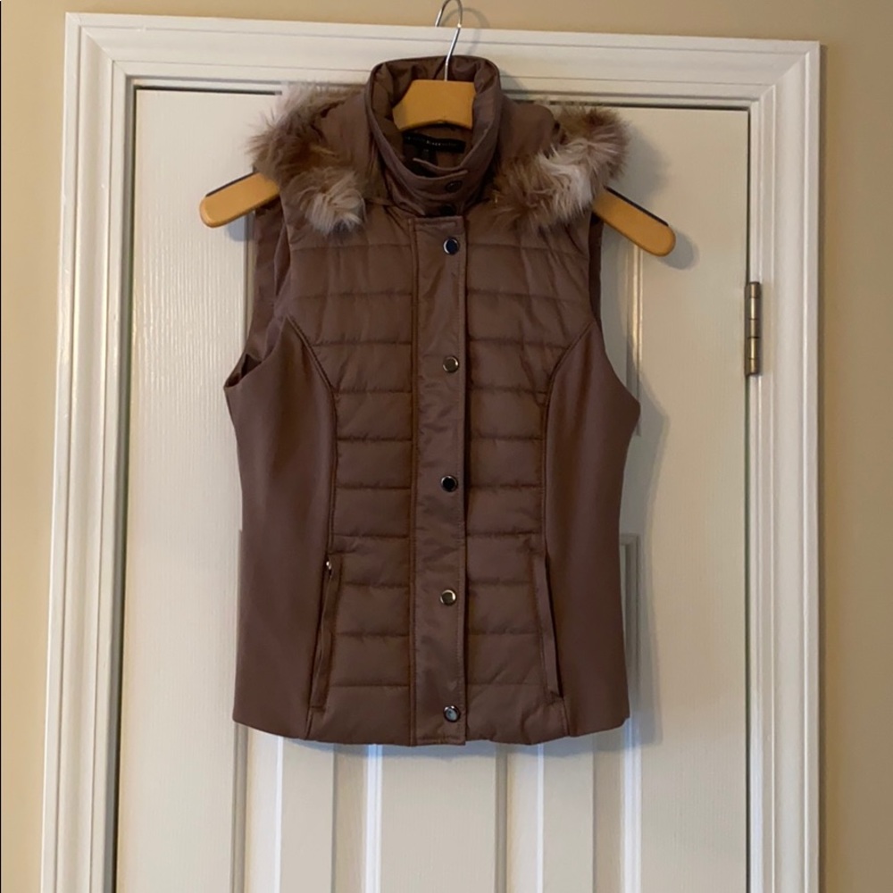 WHBM Puffed Vest